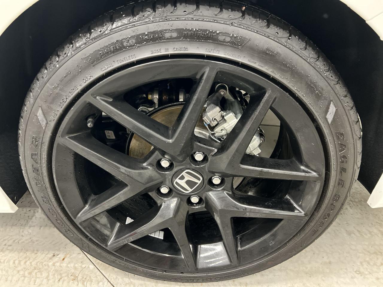 2026 Honda Civic SPORT | SUNROOF |HTD SEATS |CARPLAY | REMOTE START Photo