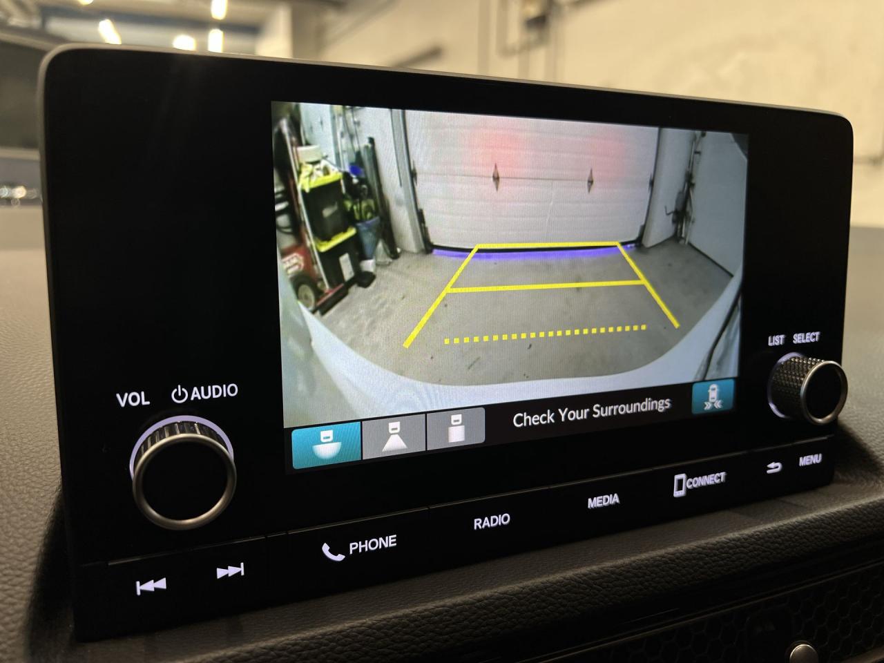 2026 Honda Civic SPORT | SUNROOF |HTD SEATS |CARPLAY | REMOTE START Photo