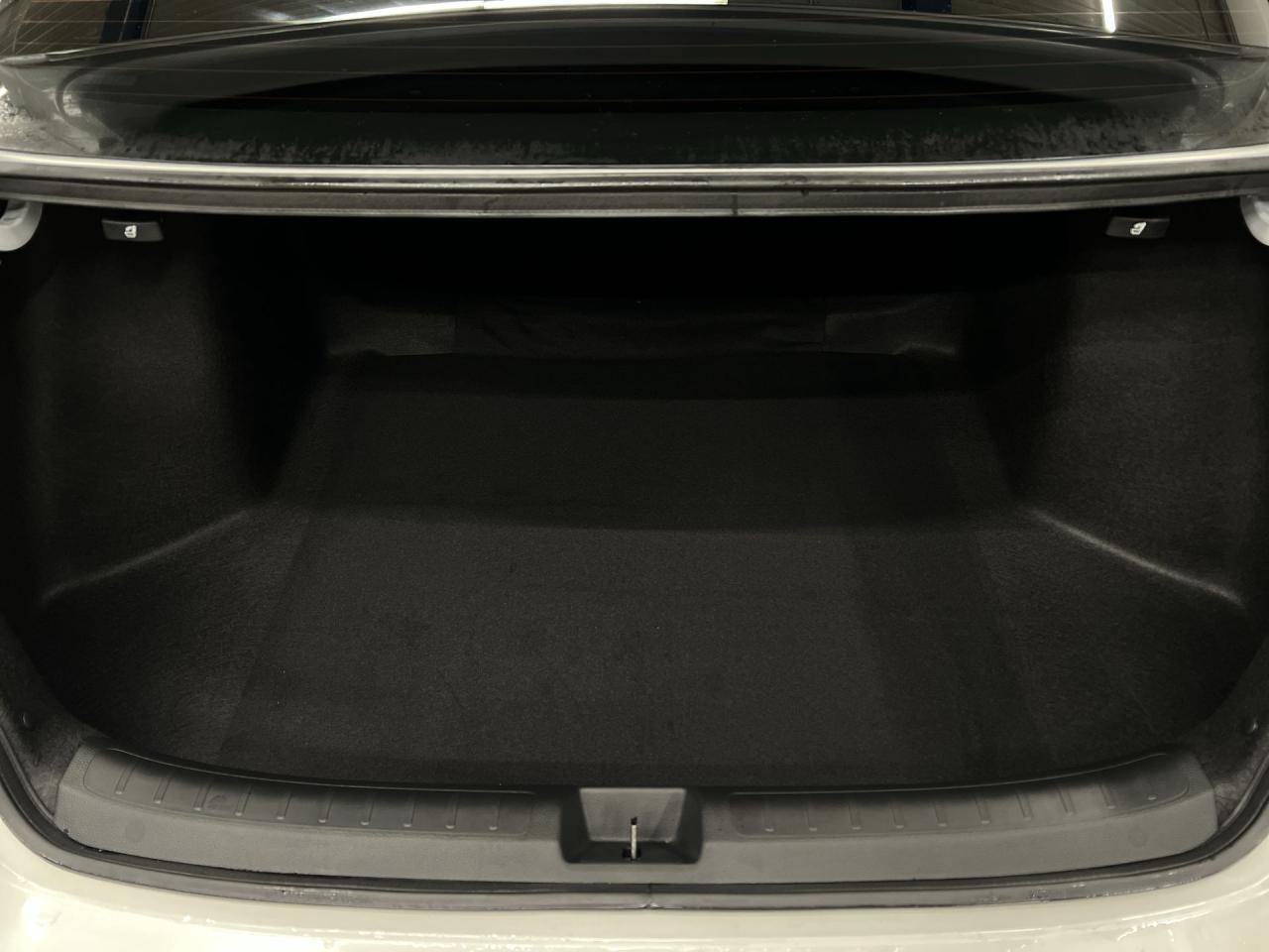 2026 Honda Civic SPORT | SUNROOF |HTD SEATS |CARPLAY | REMOTE START Photo