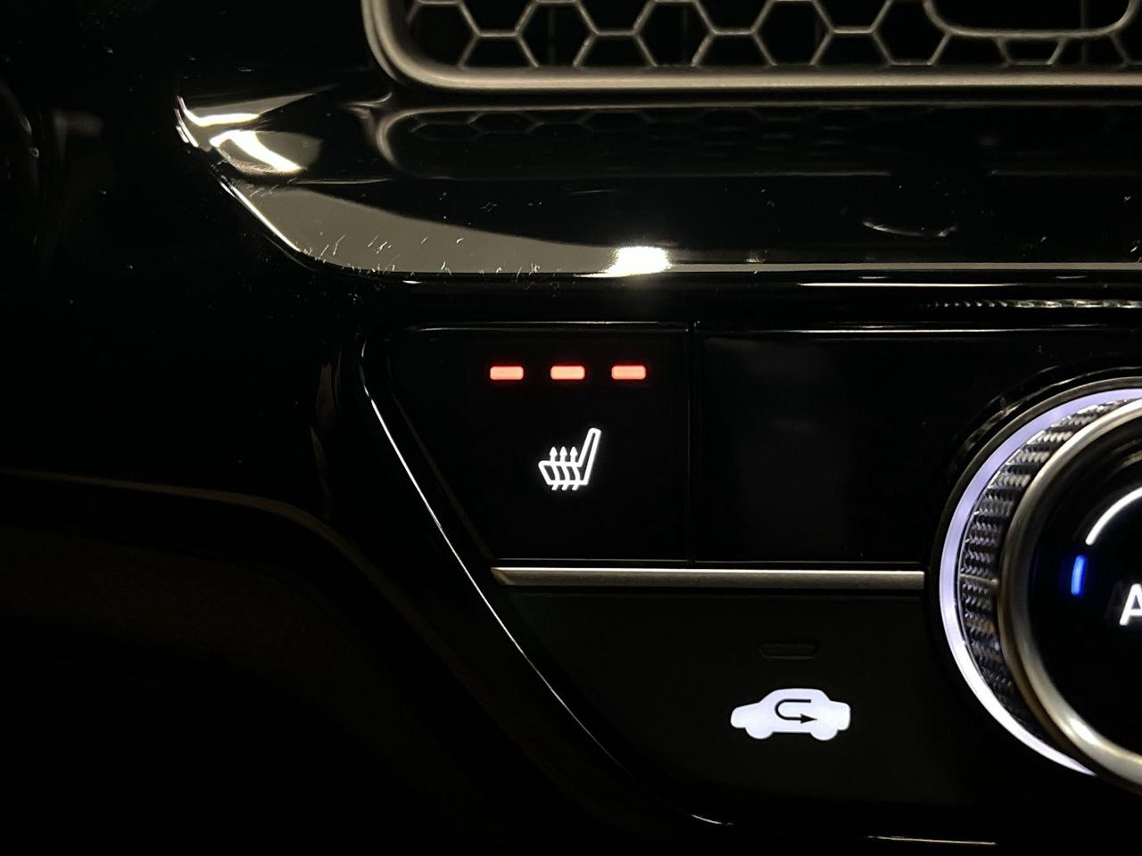 2026 Honda Civic SPORT | SUNROOF |HTD SEATS |CARPLAY | REMOTE START Photo