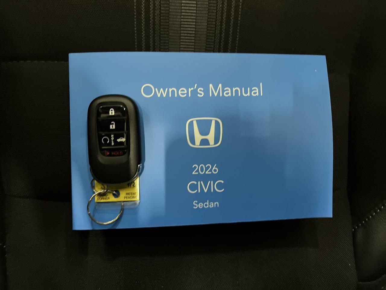 2026 Honda Civic SPORT | SUNROOF |HTD SEATS |CARPLAY | REMOTE START Photo