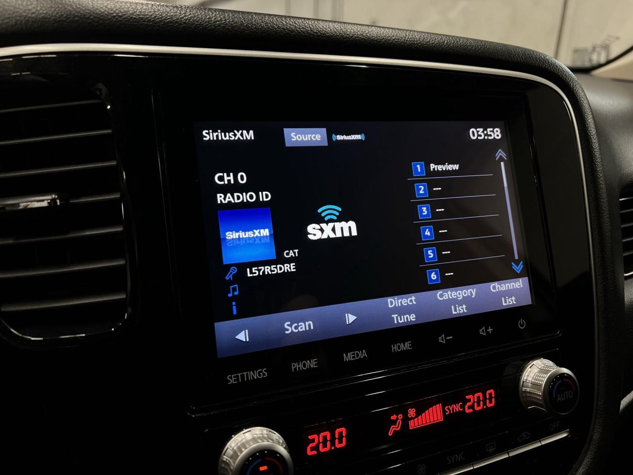 2020 Mitsubishi Outlander AWD | 7-PASS | HTD SEATS | CARPLAY | BLUETOOTH Photo