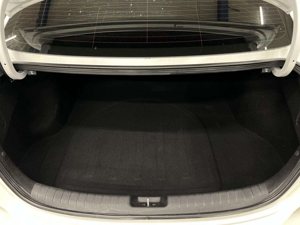 2024 Kia Forte GT-LINE | COOLED LEATHER | SUNROOF | REMOTE START Photo