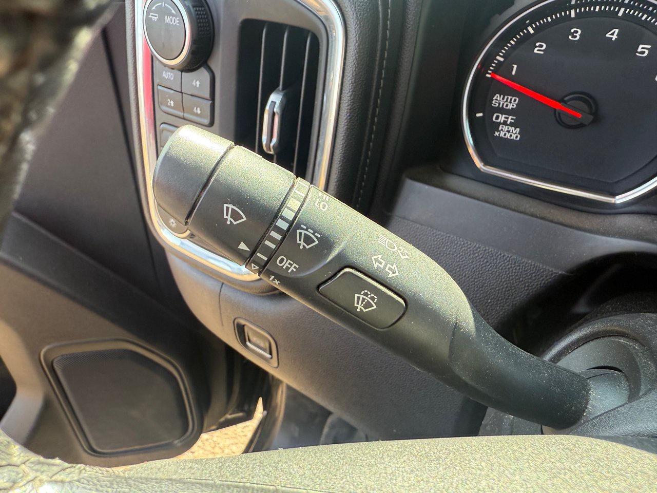 2021 Chevrolet Silverado 1500 RST Photo