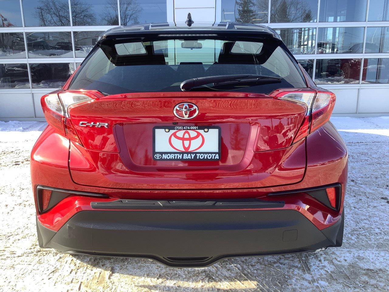 2022 Toyota C HR  Photo