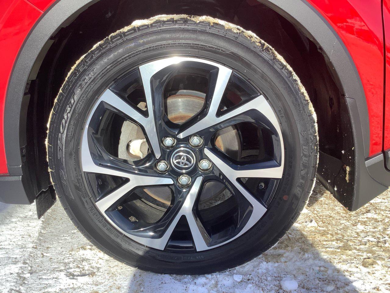 2022 Toyota C HR  Photo