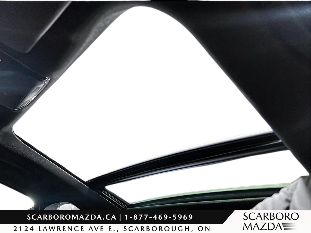 2022 BMW 3 Series 330i xDrive Photo