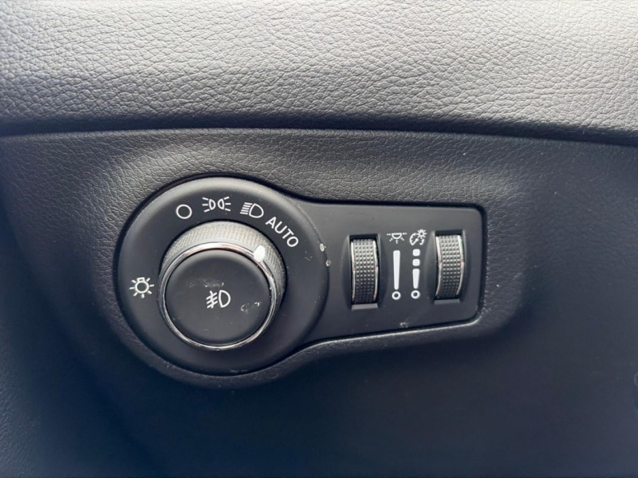 2020 Jeep Compass Limited  - Leather Seats -  Remote Start Photo