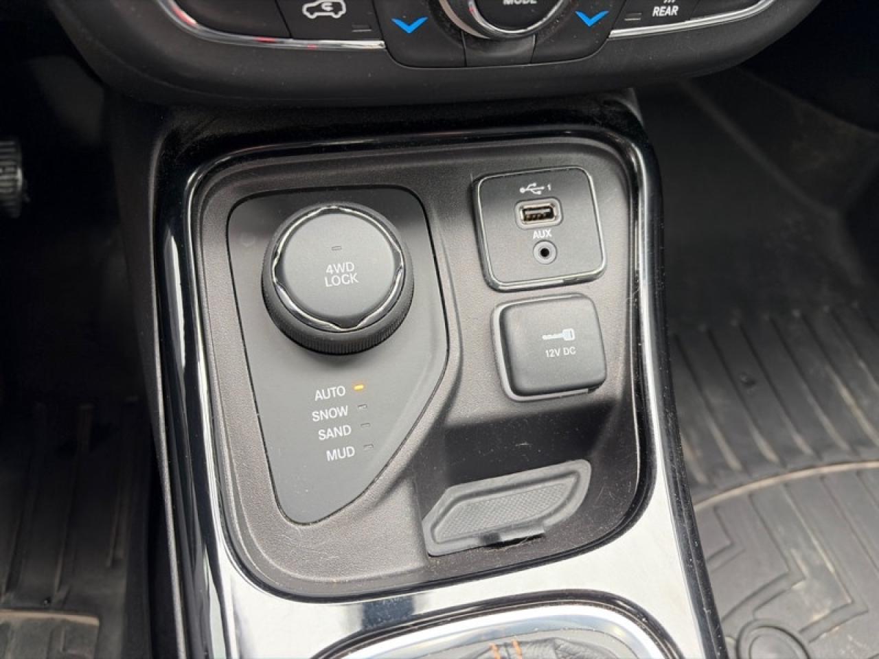 2020 Jeep Compass Limited  - Leather Seats -  Remote Start Photo