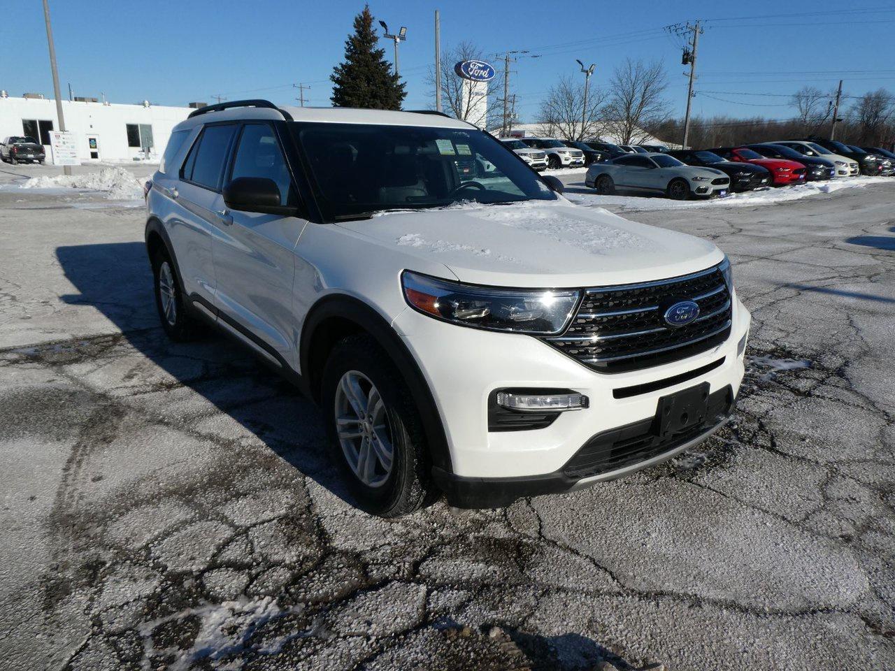 2020 Ford Explorer XLT Photo