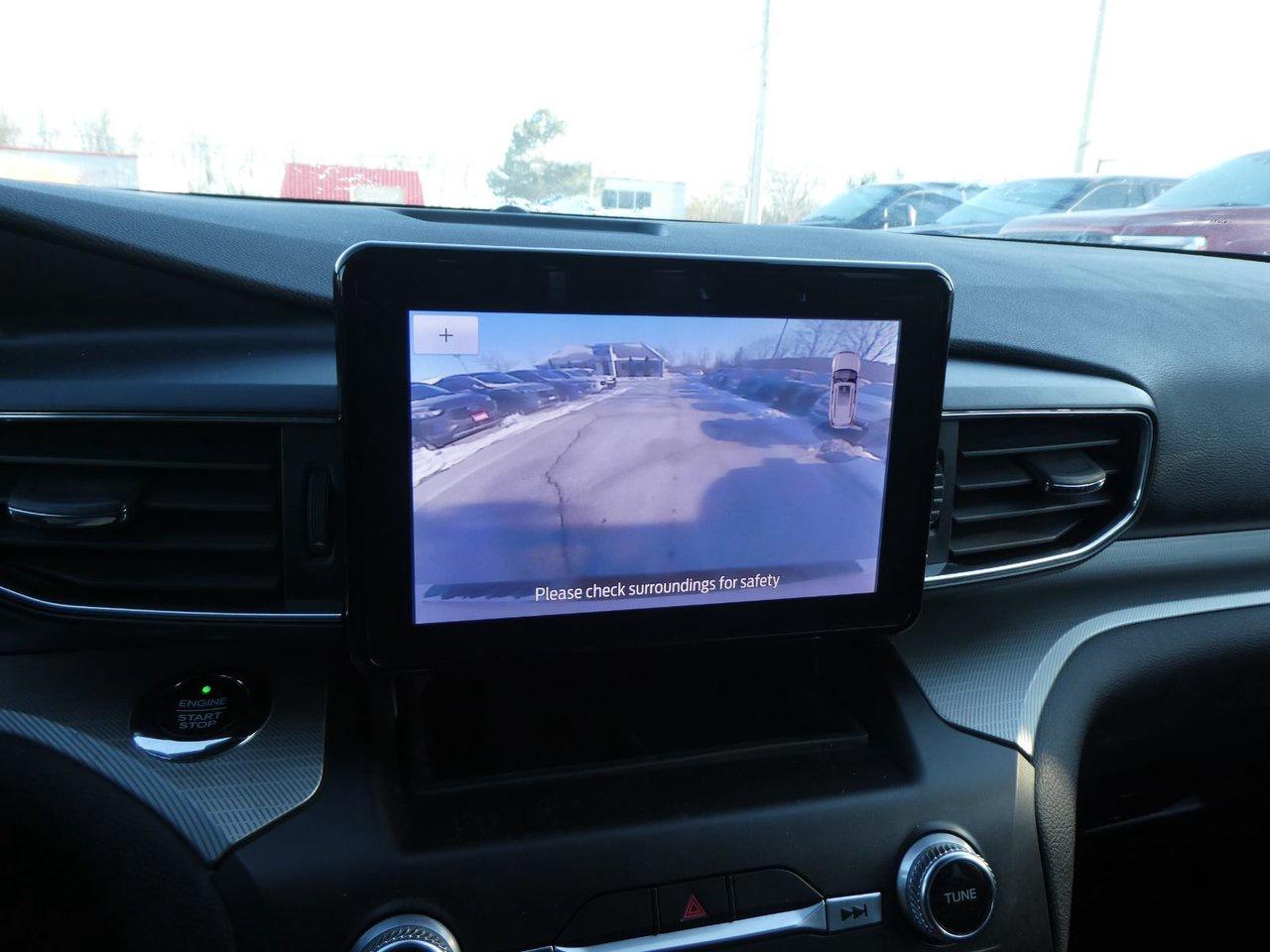 2020 Ford Explorer XLT Photo