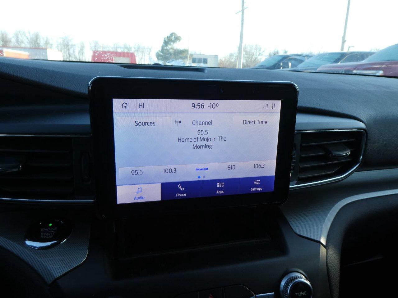 2020 Ford Explorer XLT Photo