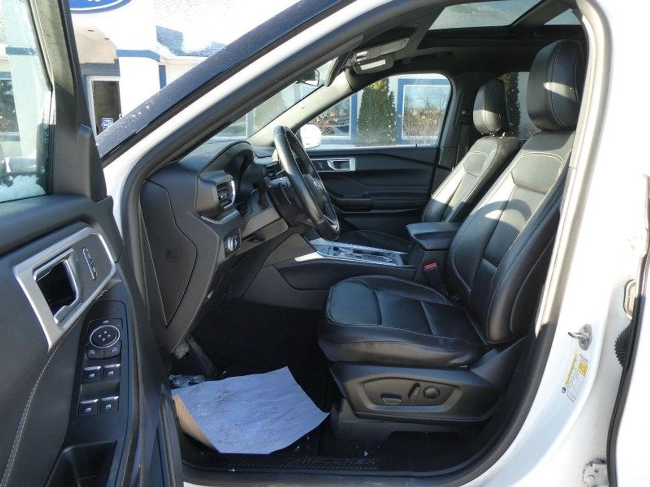 2020 Ford Explorer XLT Photo