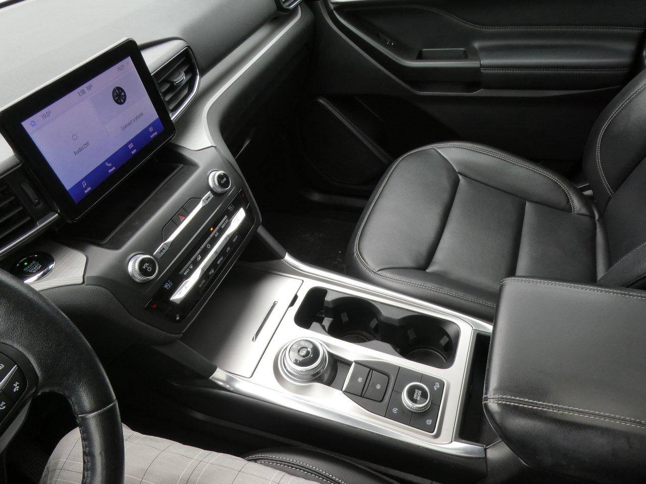 2020 Ford Explorer XLT | Backup Cam | Heated Seats | Heated Steering | Photo