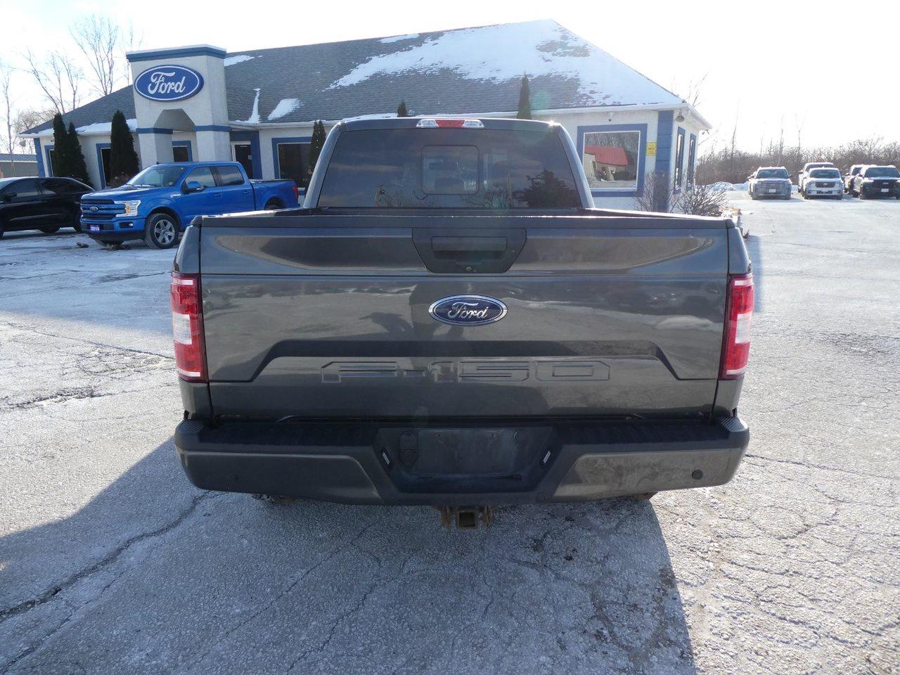 2020 Ford F-150 Super Cab XLT Photo3