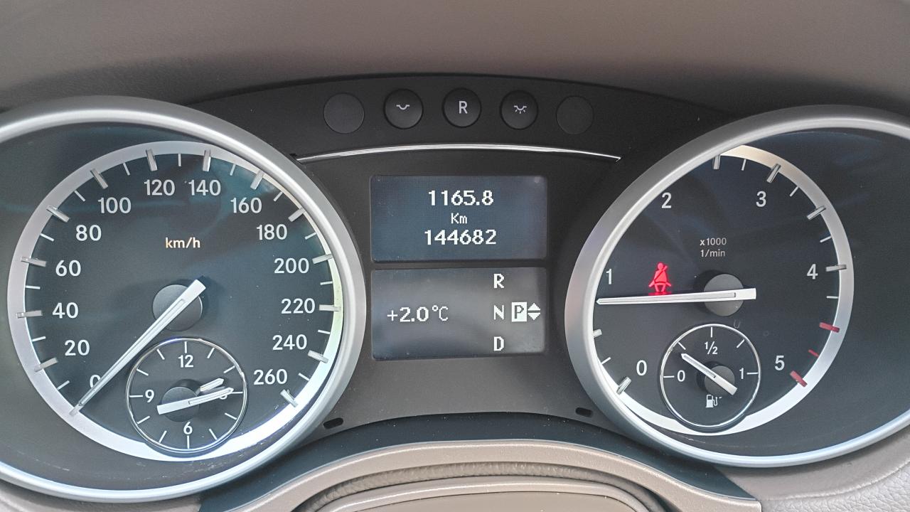 2010 Mercedes-Benz GL-Class GL350 BlueTEC Photo