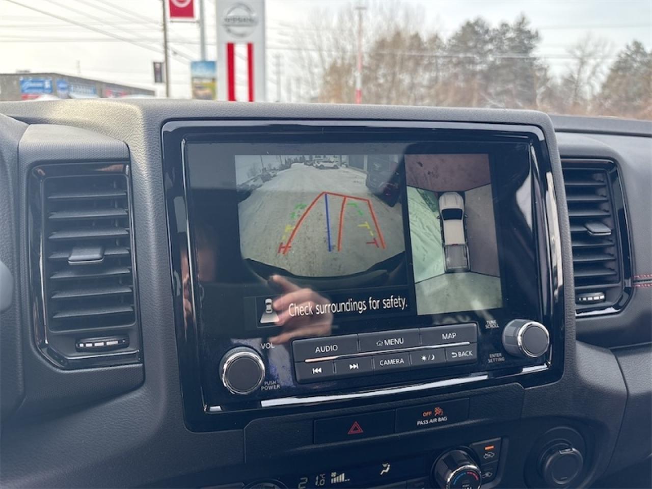 2022 Nissan Frontier Crew Cab PRO-4X  -  Navigation Photo