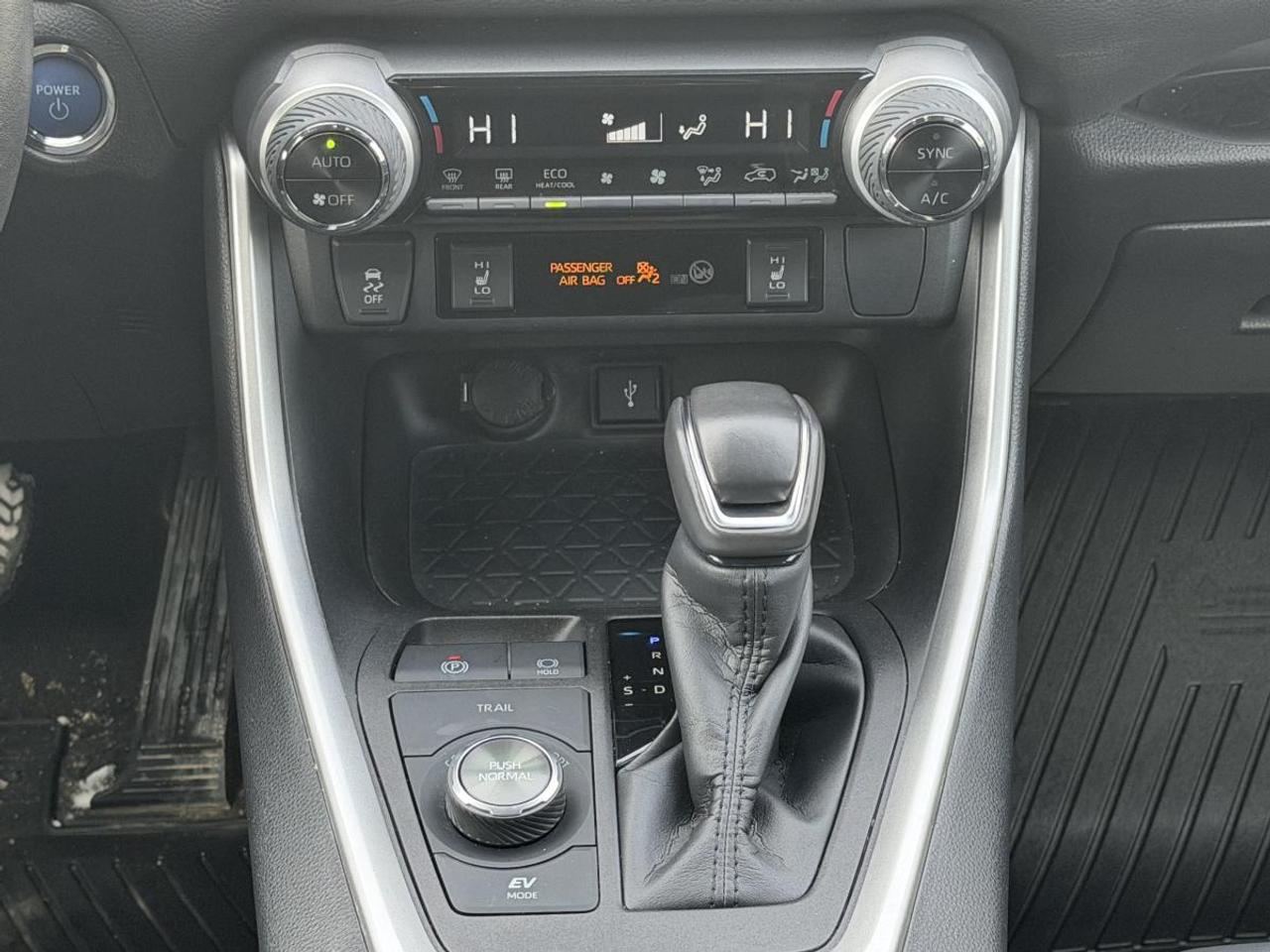 2022 Toyota RAV4 Hybrid Hybrid XSE AWD Photo