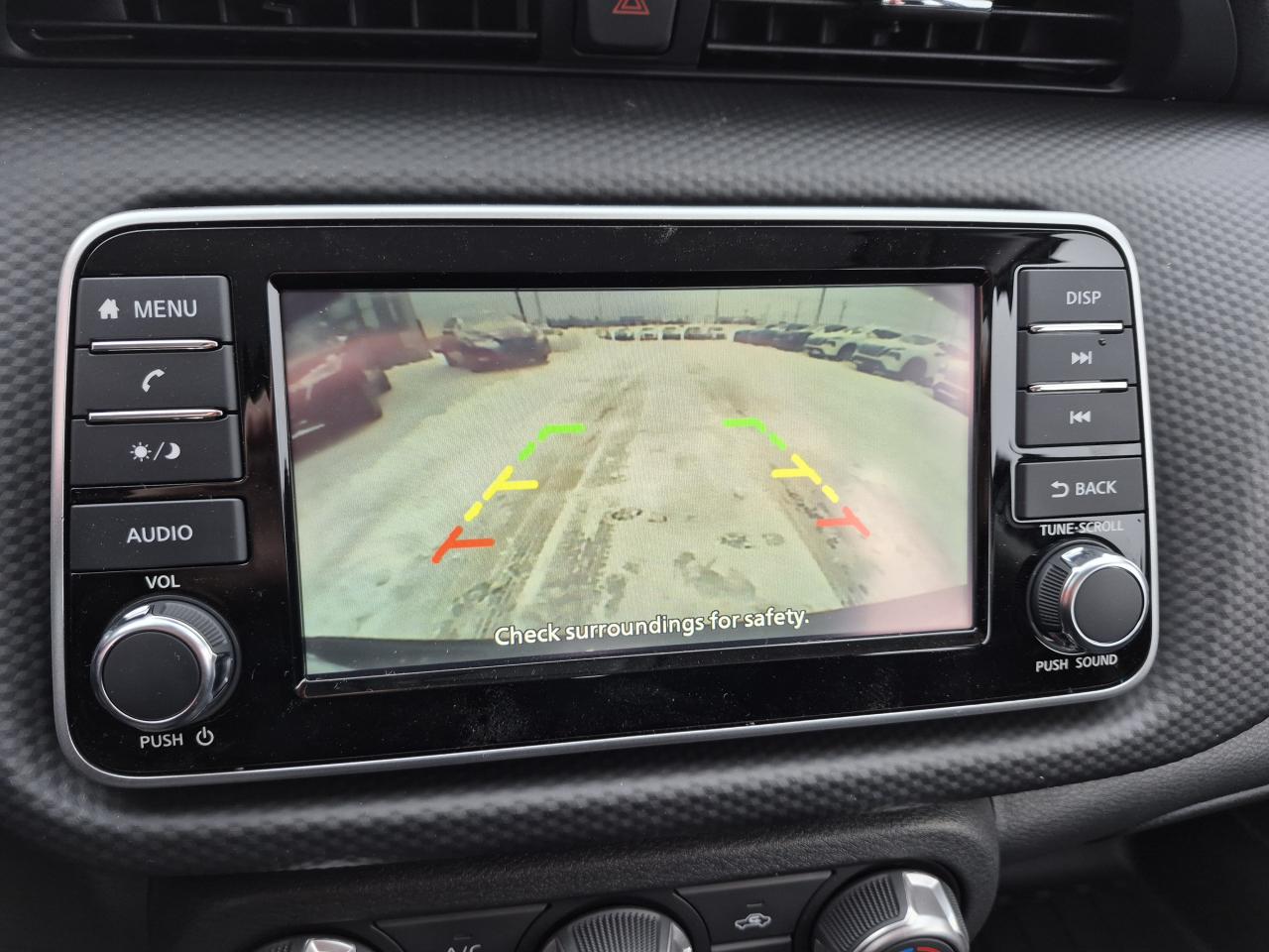 2025 Nissan Kicks Play S FWD Photo26