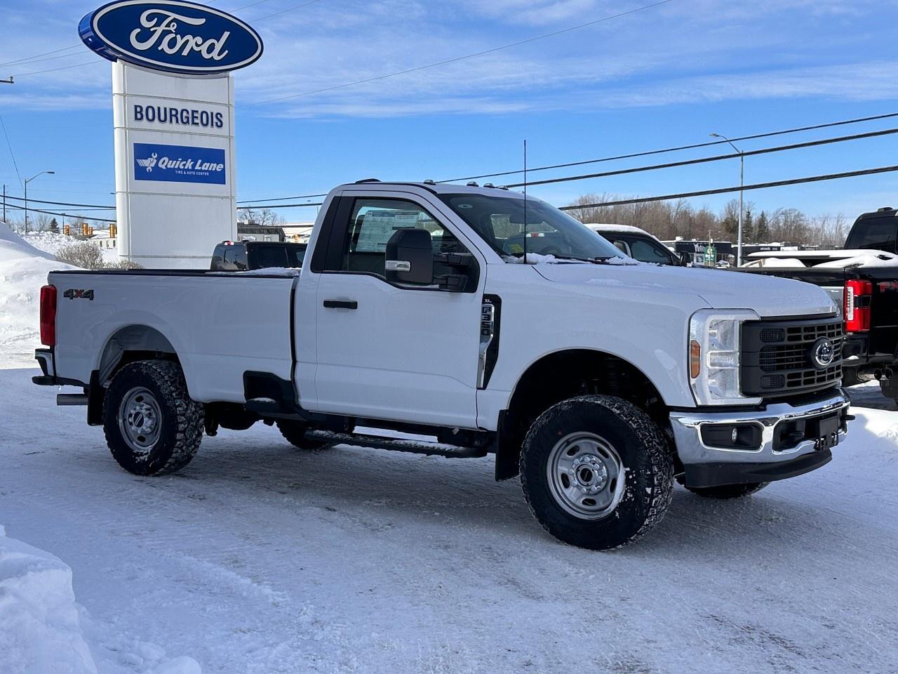 2026 Ford F-350 Super Duty SRW XL 4WD REG CAB 8' BOX Photo4