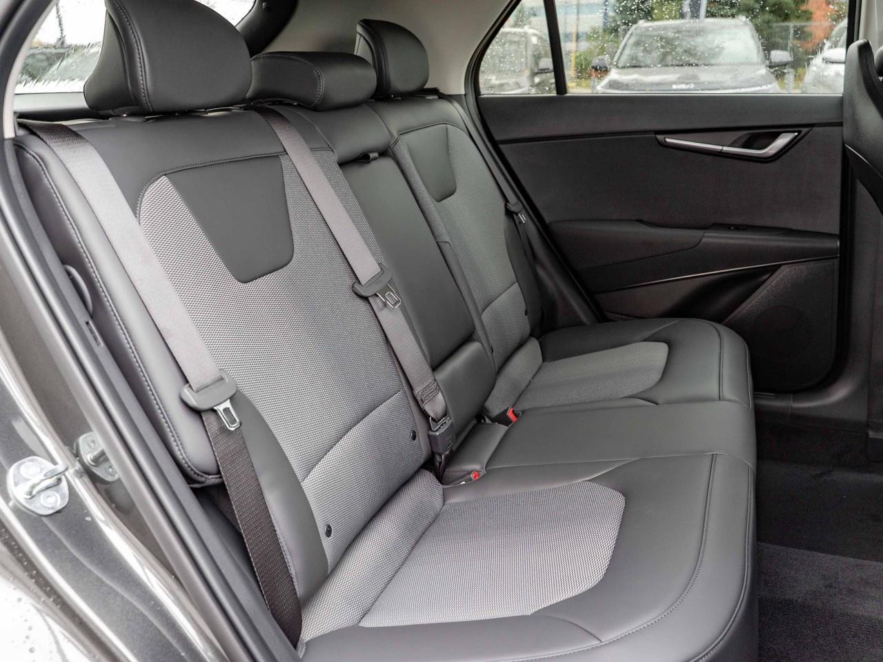 2026 Kia NIRO EX FWD Photo