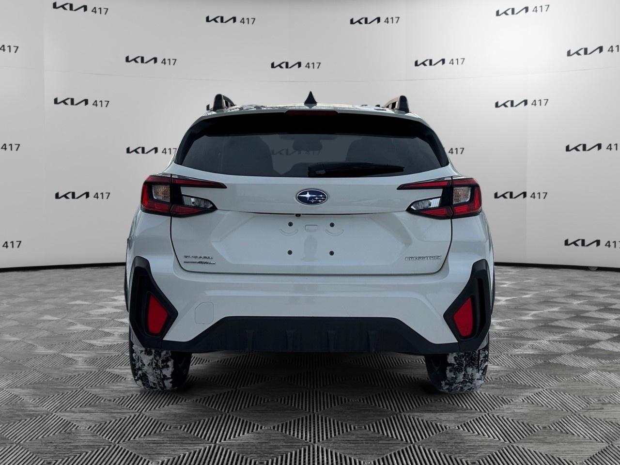 2024 Subaru XV Crosstrek CONVENIENCE AWD Photo3