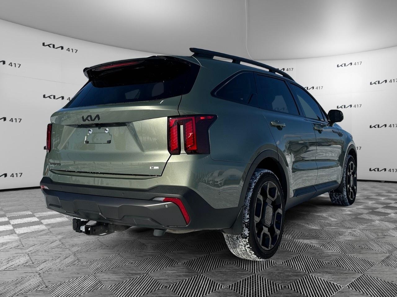 2025 Kia Sorento X-Line Limited AWD w/Black Interior Photo4