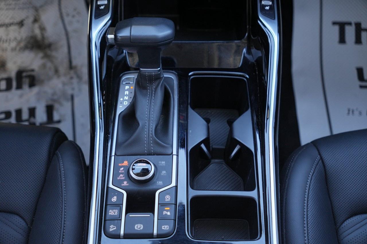 2025 Kia Sorento X-Line Limited AWD w/Black Interior Photo
