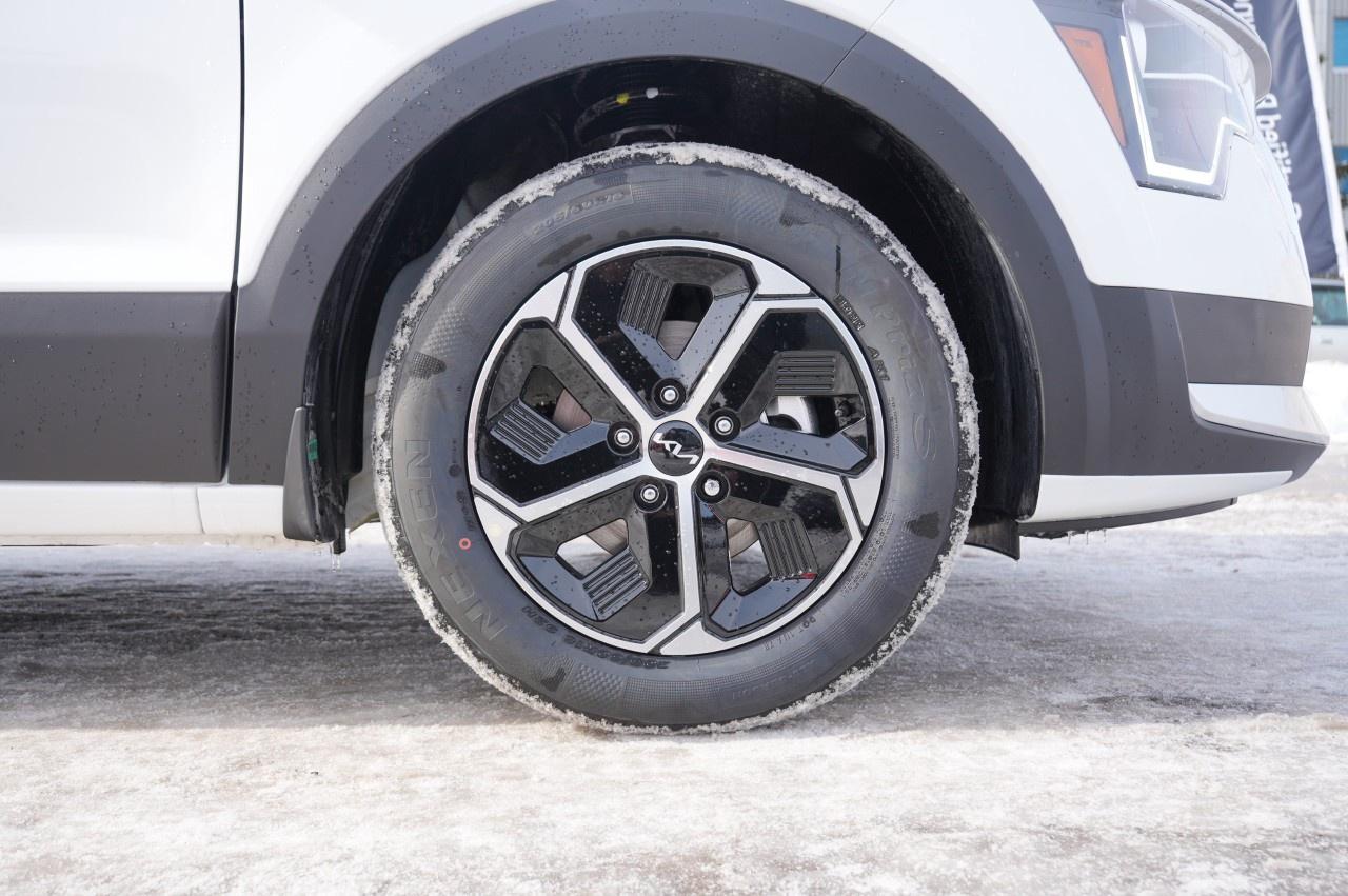 2026 Kia NIRO LX FWD Photo