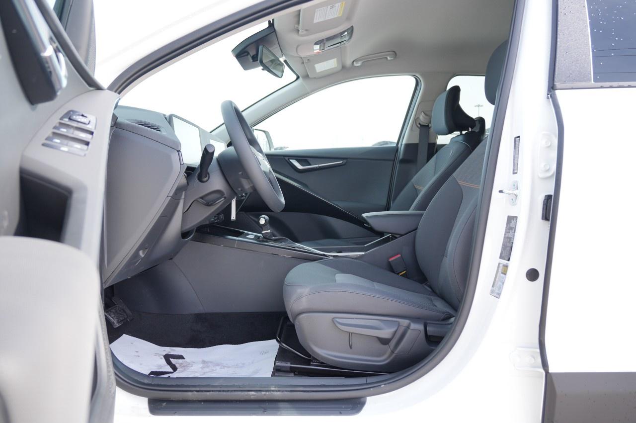 2026 Kia NIRO LX FWD Photo