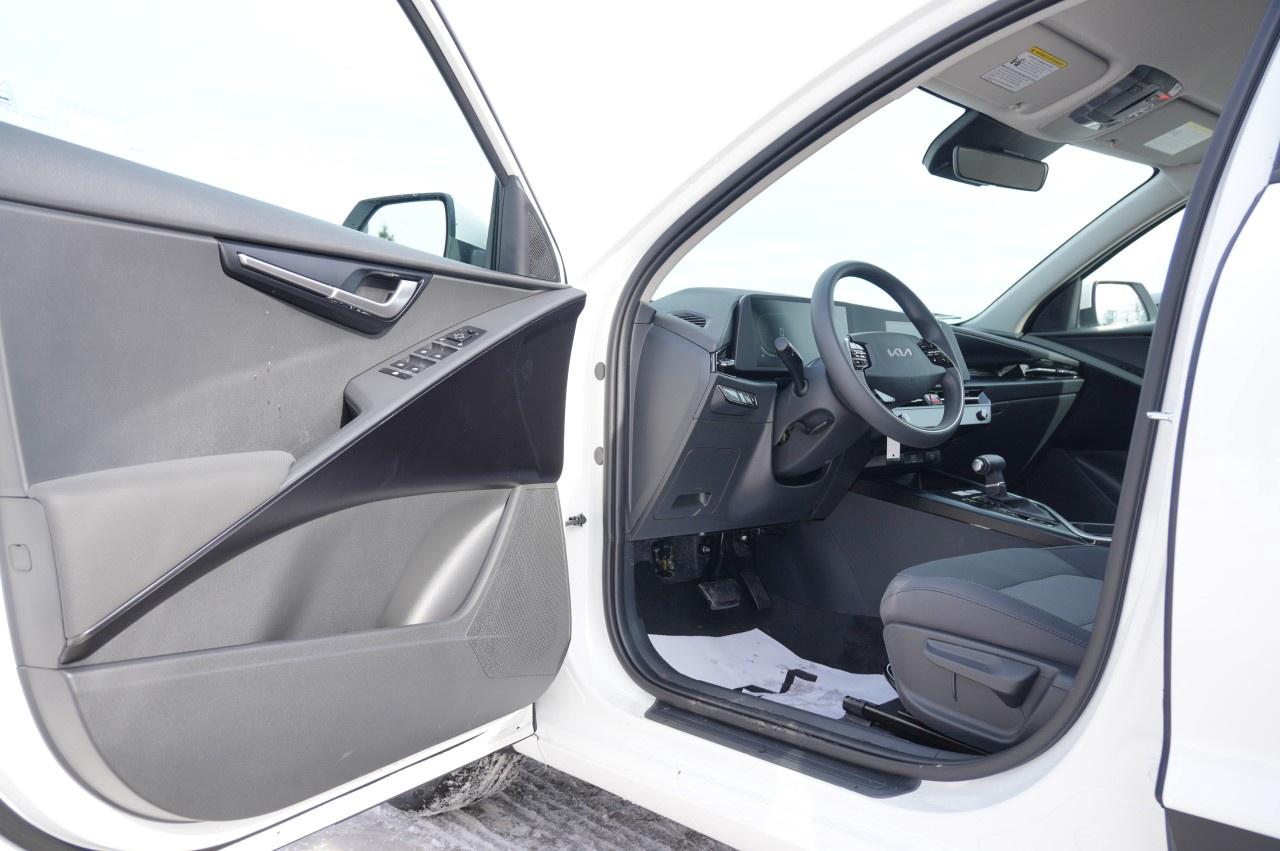 2026 Kia NIRO LX FWD Photo