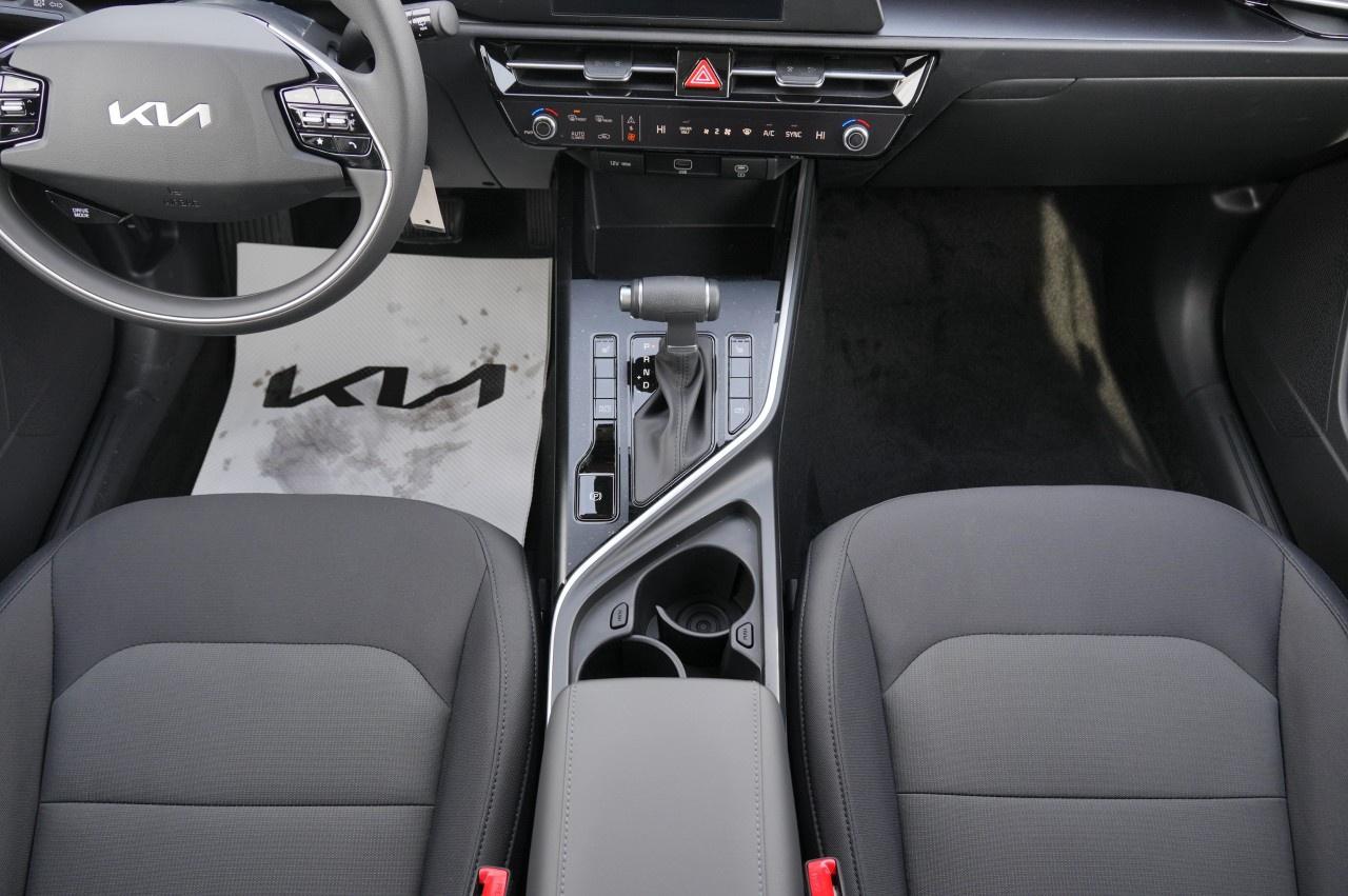 2026 Kia NIRO LX FWD Photo