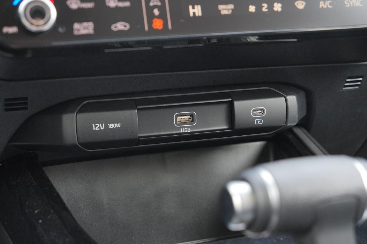 2026 Kia NIRO LX FWD Photo