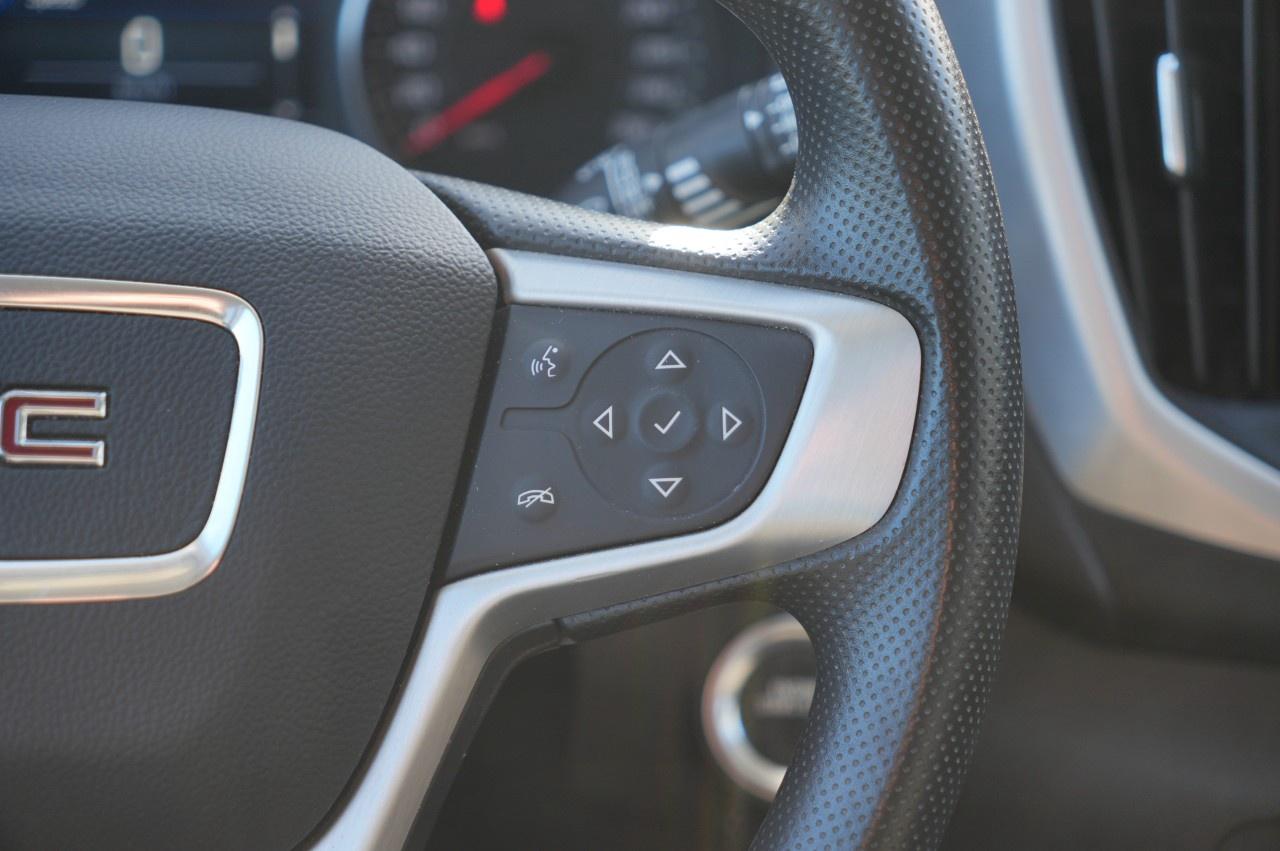 2023 GMC Terrain AWD SLE Photo