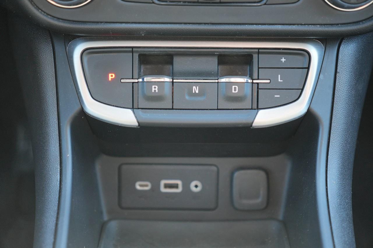 2023 GMC Terrain AWD SLE Photo