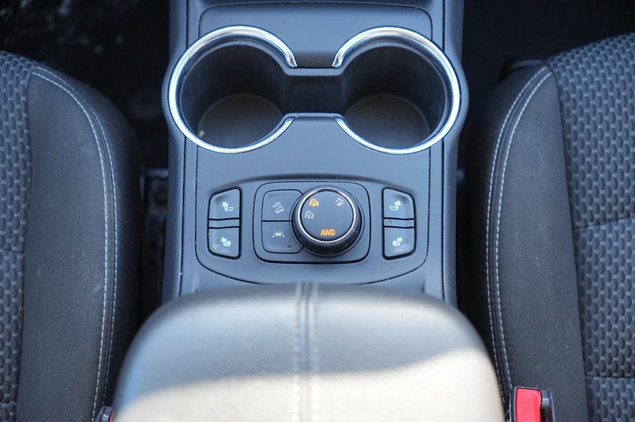 2023 GMC Terrain AWD SLE Photo