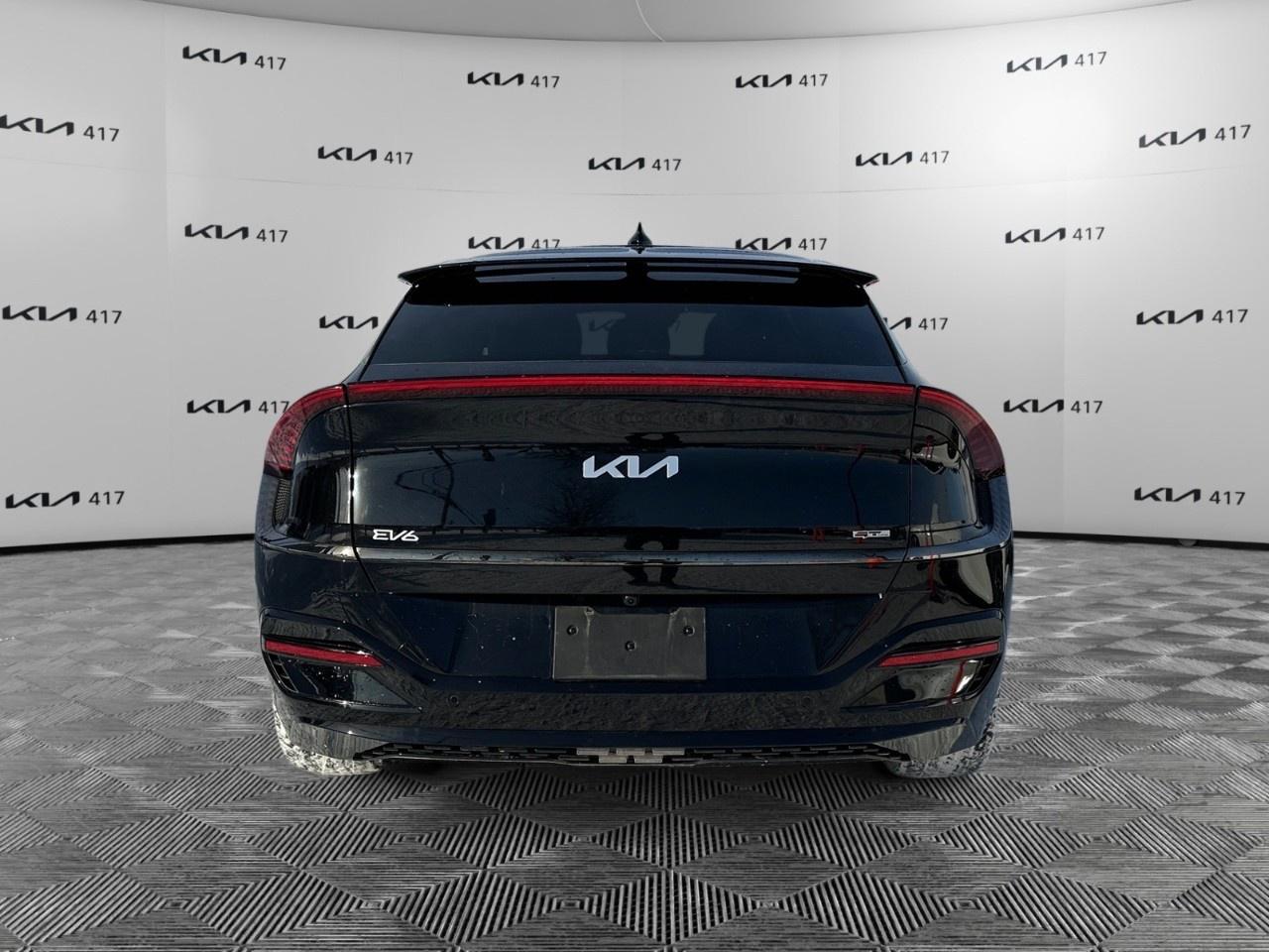 2024 Kia EV6 Land w/GT-Line Pkg 1 AWD Photo3