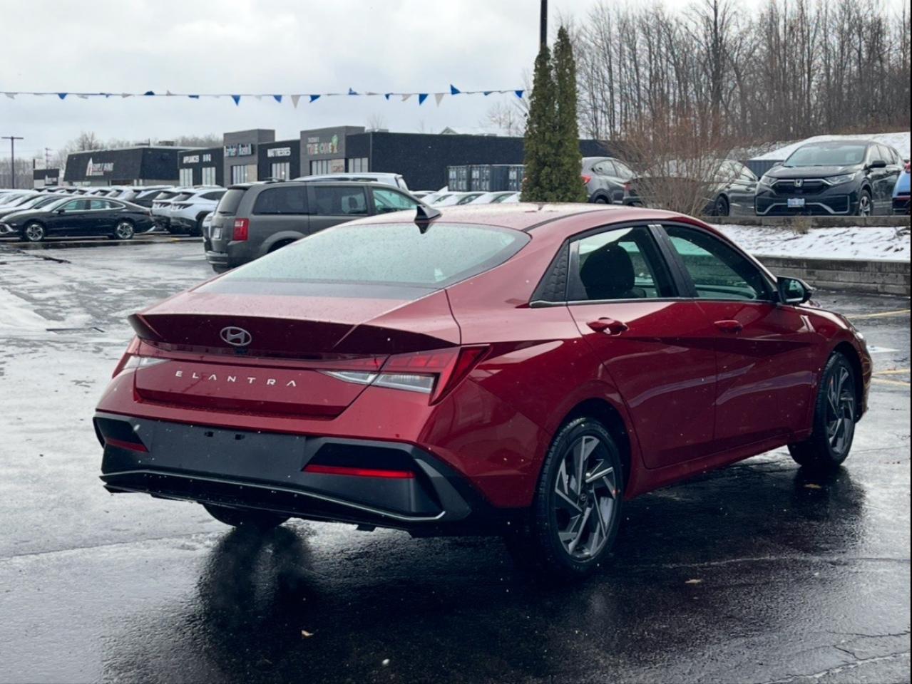 2026 Hyundai Elantra Hybrid Luxury Sedan Photo