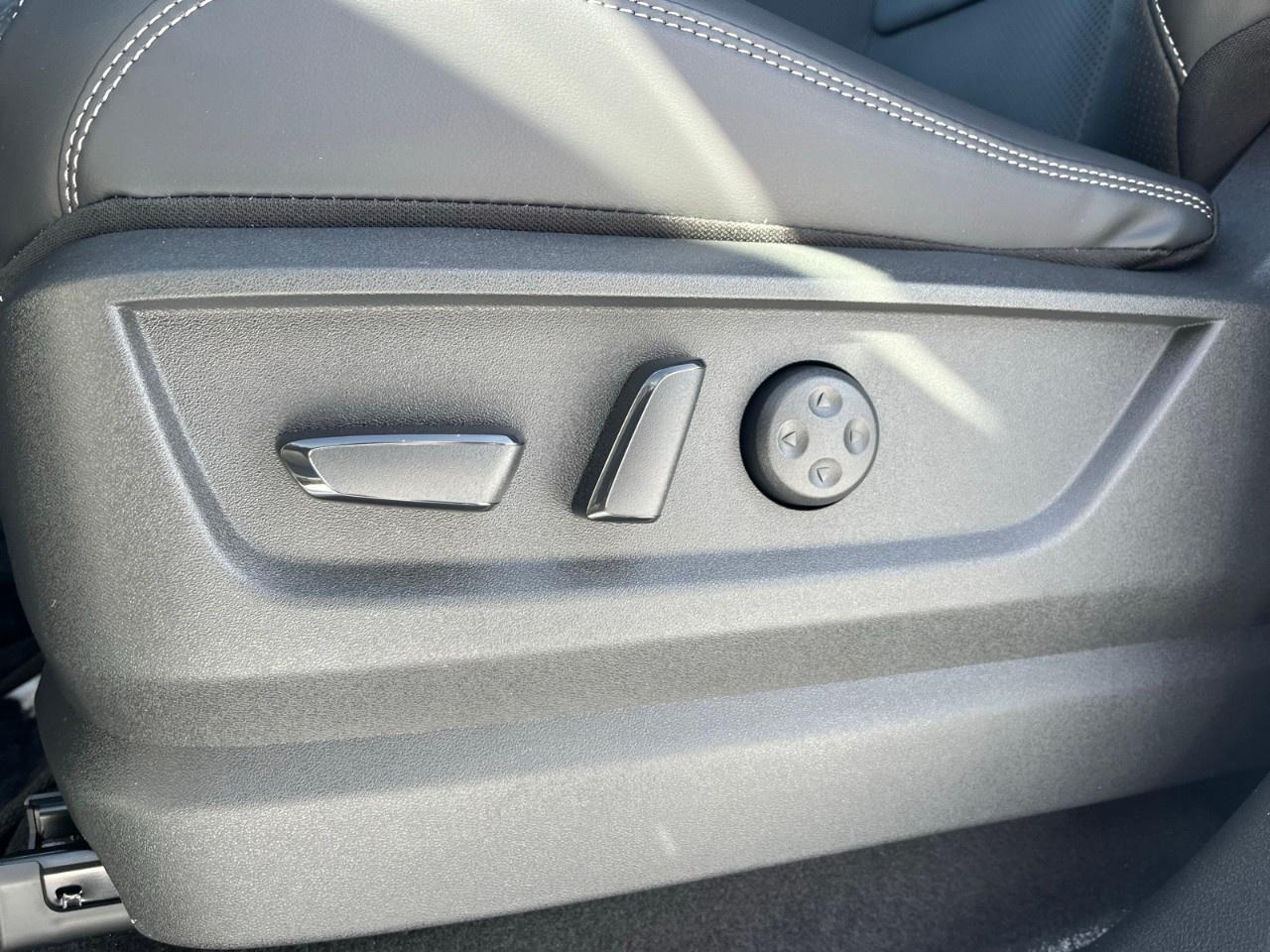 2026 Nissan Armada 4x4 PRO-4X Photo