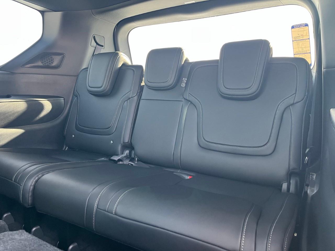 2026 Nissan Armada 4x4 PRO-4X Photo