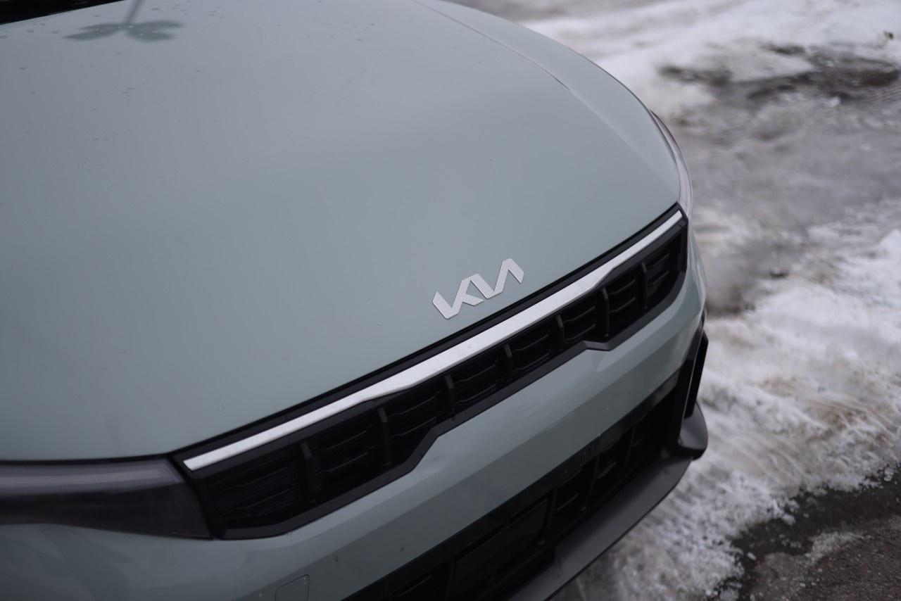 2026 Kia K4 GT-Line Turbo FWD Photo