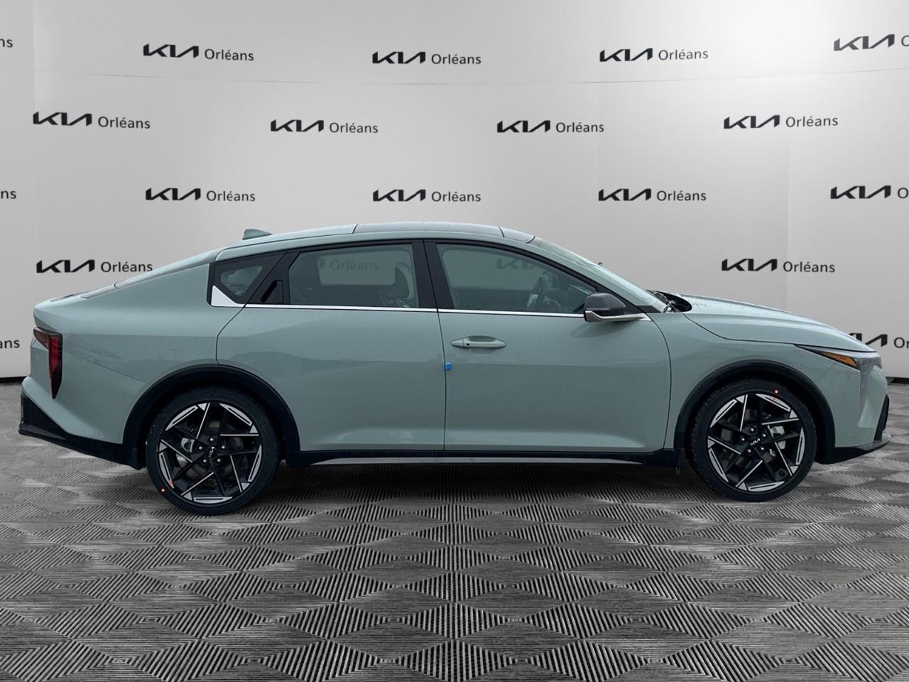 2026 Kia K4 GT-Line Turbo FWD Photo