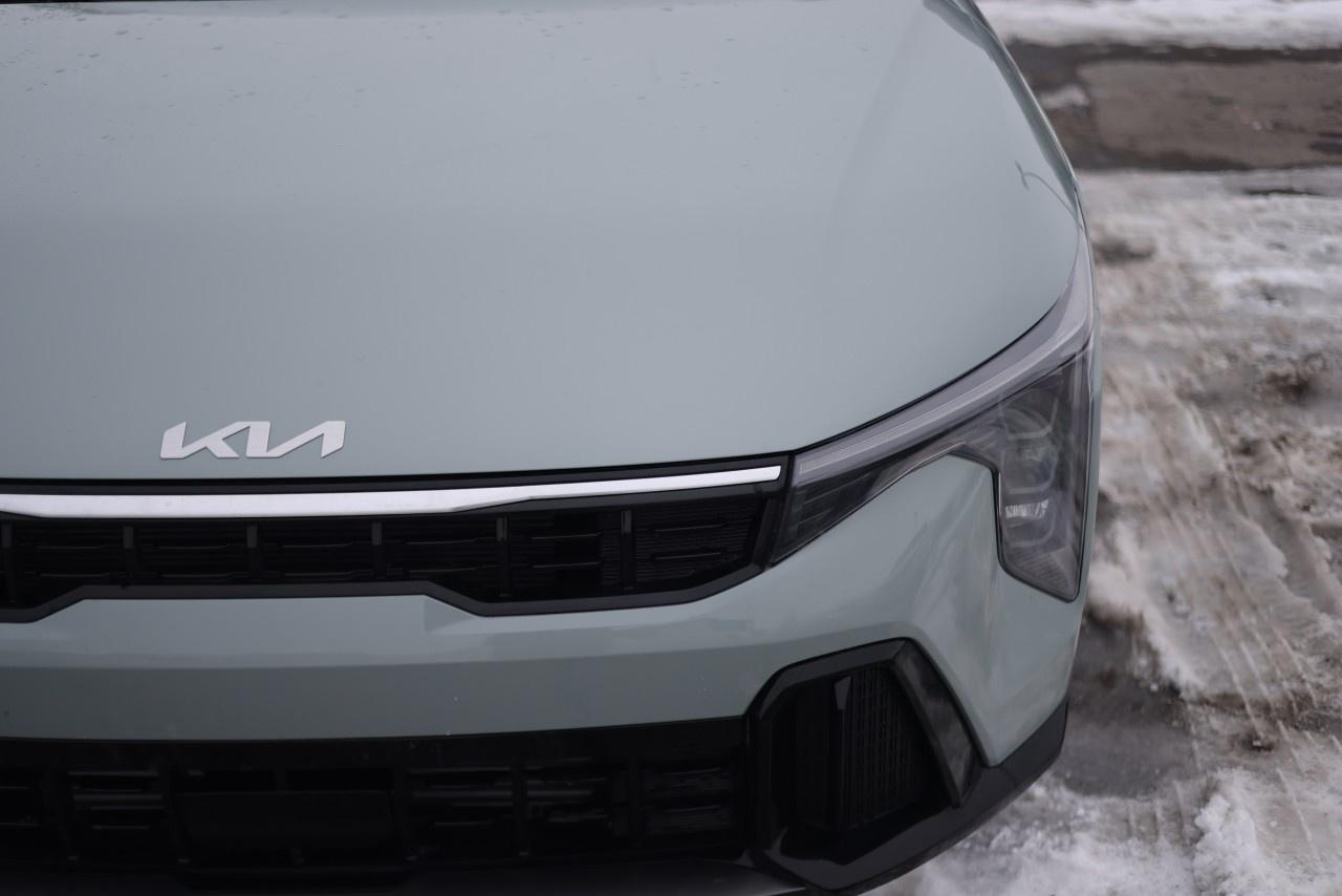 2026 Kia K4 GT-Line Turbo FWD Photo