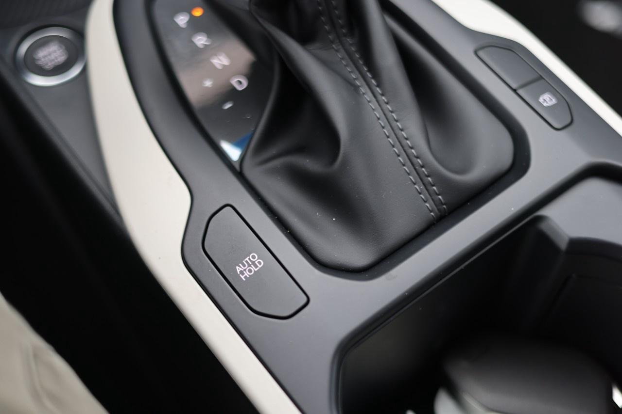 2026 Kia K4 GT-Line Turbo FWD Photo