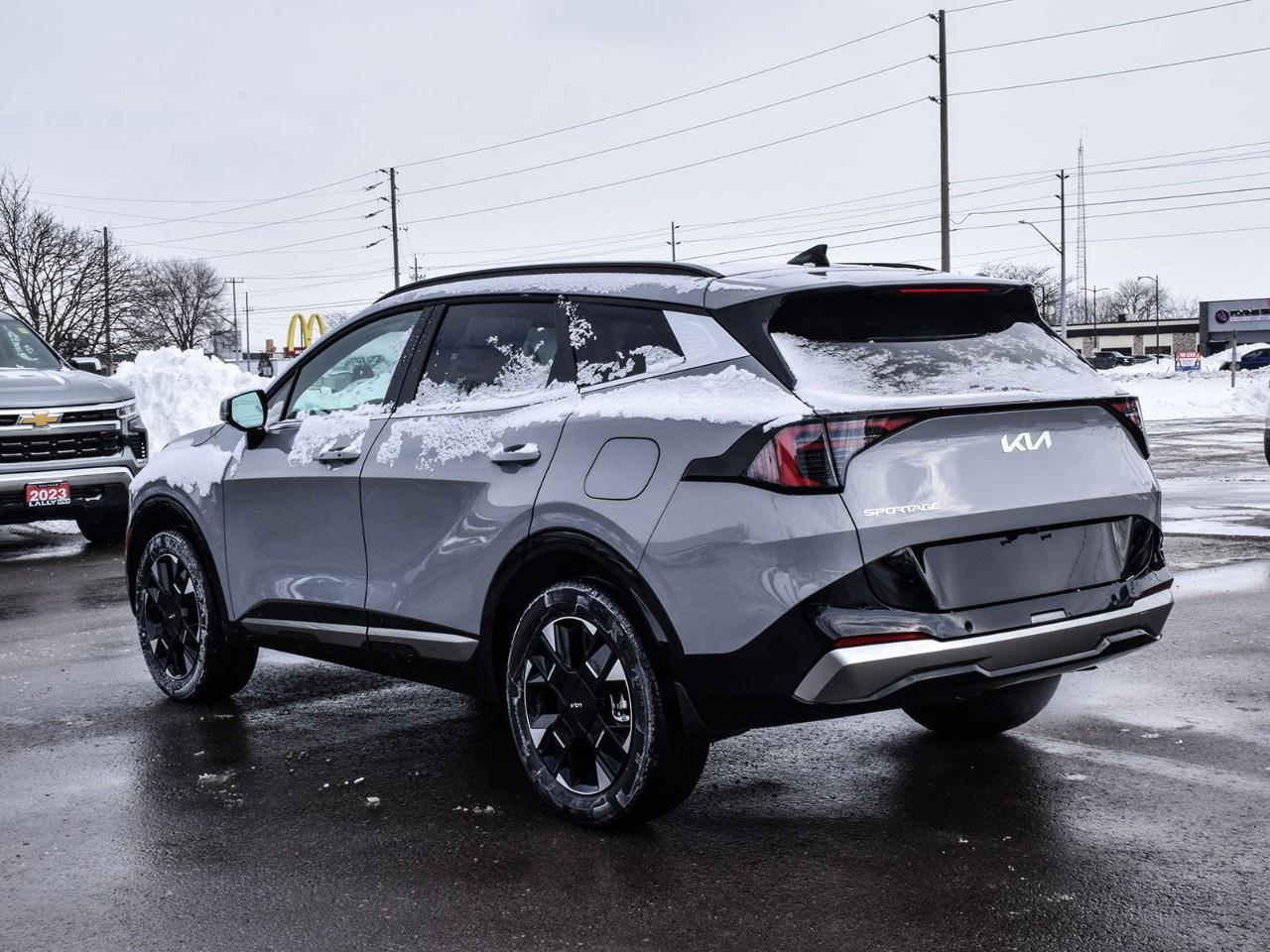 2026 Kia Sportage EX Premium w/Black Interior 2026 Kia Sportage – EX Premium Photo3