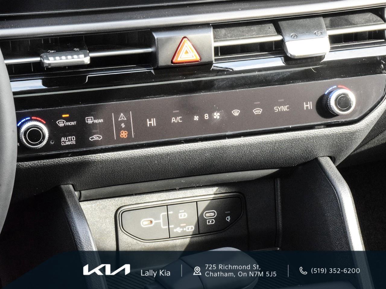 2026 Kia Sportage EX Premium w/Black Interior 2026 Kia Sportage – EX Premium | 1.99% OAC up to 60 months | Dealership Demo Photo