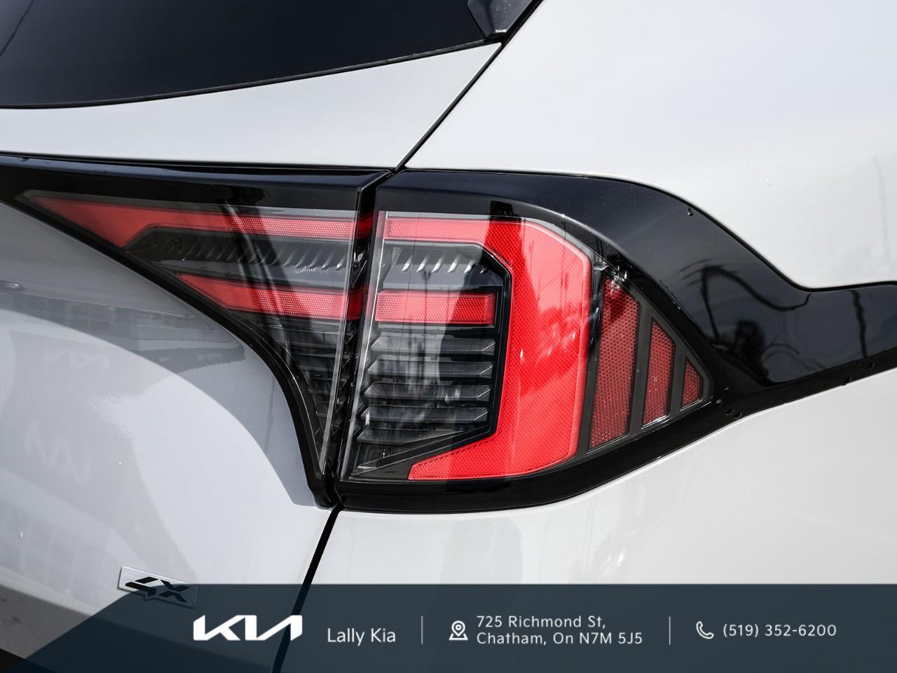 2026 Kia Sportage EX Premium w/Black Interior 2026 Kia Sportage – EX Premium | 1.99% OAC up to 60 months | Dealership Demo Photo