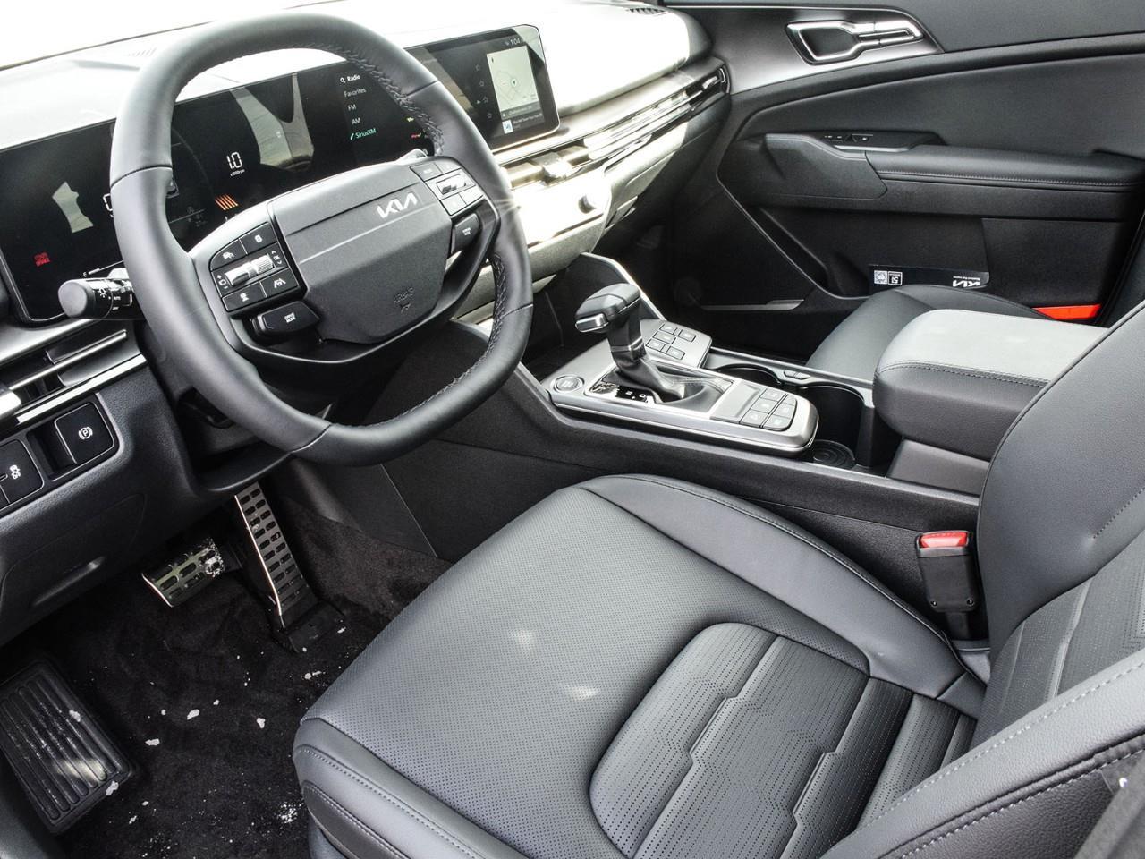 2026 Kia Sportage EX Premium w/Black Interior 2026 Kia Sportage – EX Premium | Dealership Demo Photo