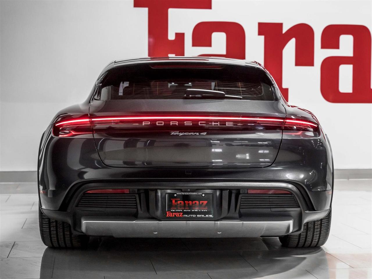 2022 Porsche Taycan 4|CROSS TURISMO|PREMIUM|TECH|NIGHT VIEW|LOADED Photo