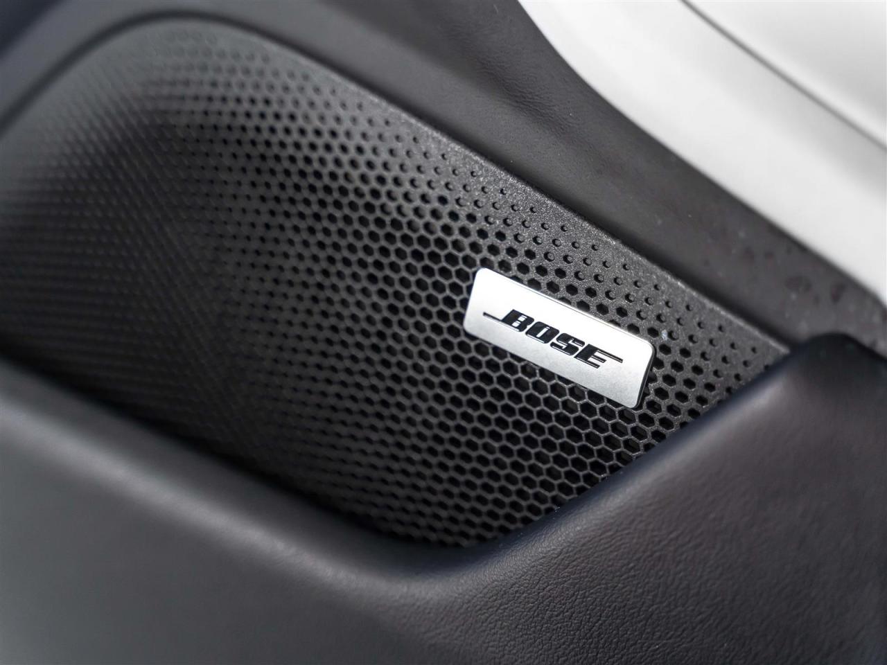 2022 Porsche Taycan 4|CROSS TURISMO|PREMIUM|TECH|NIGHT VIEW|LOADED Photo